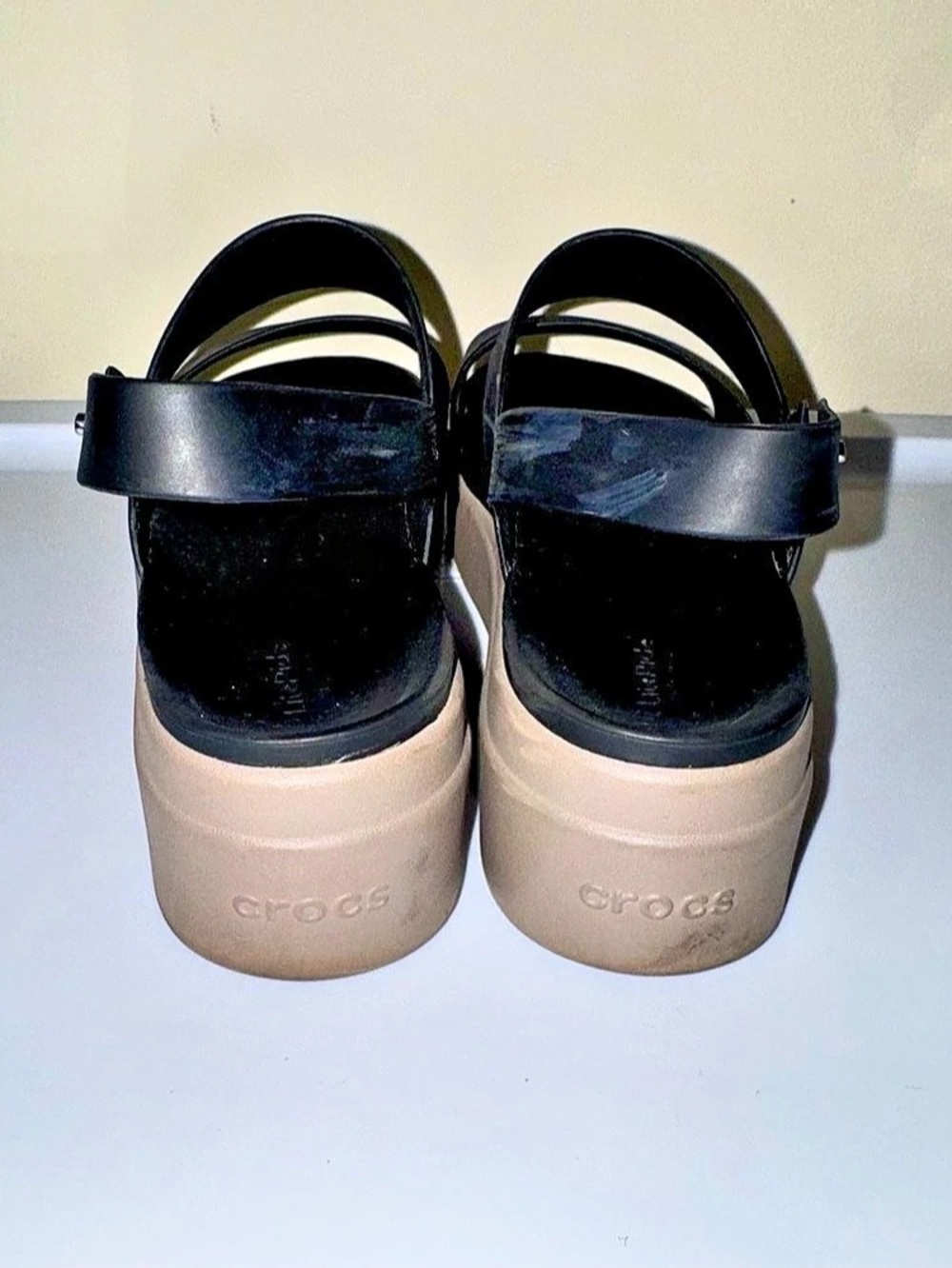 Crocs Brooklyn Low Wedge Sandals Black & Brown US 7 - Picture 8 of 12